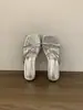 Sandalias Chuyuji de punta abierta estilo francés para mujer, nuevo modelo de verano 2026, rosa, adecuadas para combinar con faldas, tacones de cuña estilo hada para uso exterior en la playa