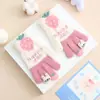 Luvas de Tricô Quentes para Alunos do Ensino Fundamental Meninas Outono e Inverno Quentes à Prova de Frio Desenho Animado Fofo Morango Cinco Dedos Luvas Infantis Femininas