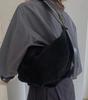 Bolsa de Dumpling NW com Design de Nicho Estilo Coreano Bolsa de Ombro em Couro Genuíno Versátil Bolsa de Axila Anti-veludo Bolsa Grande de Camurça