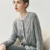 Cárdigan de punto de cachemira retro casual 2026 otoño/invierno para mujer, suéter abrigo perezoso que reduce la edad, top de botones con cuello redondo