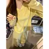 Pijama listrado para mulheres, novo estilo primavera e outono 2026, calça casual de manga comprida, gola V, conjunto de roupa de casa relaxado e folgado