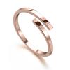 Anillo Japonés y Coreano Sencillo de Personalidad Apilable de Oro 18K para Rostro y Ciruela Anillo Acero Inoxidable Apertura Ajustable