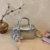 Bolsa de ombro 2026 novo modelo de primavera, bolsa de axila de nicho de alta qualidade para o dia a dia, bolsa transversal, bolsa feminina de designer