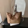 Bolsa Tote Casual de Gran Capacidad para Mujer 2025 Invierno Nuevo Estilo Nicho para Viajes Diarios Portátil al Hombro Bolso Retro para Debajo del Brazo