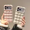 Funda de color sólido para teléfono 17promax tipo gofre de huevo, funda protectora creativa 16pro linda y elegante