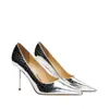 Sapatos de Salto Alto Xadrez Estilo Coreano Novos para o Inverno de 2025 para Mulheres, Saltos Finos Elegantes, Bico Fino Raso, Couro Envernizado, Cor Prata, Sapatos Individuais Estilosos