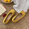 Sapatos Baixos Estilo Ballet Retrô com Aumento Oculto de Altura, Sapatos de Salto Baixo Únicos para Mulheres, Novo Estilo Verão 2026, Combinam Bem com Saias, Sapatos Mary Jane Franceses