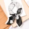 Pañuelo cuadrado pequeño de 70 cm para mujer, bufanda nueva de primavera y otoño, versátil, regalo para madre, bufanda práctica, a la moda, de alta gama