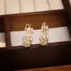 Brincos Coreanos de Alto Padrão Doces Elegantes com Pérolas e Zircônia Design Exclusivo Luxo Acessível Estilosos Moda Versátil