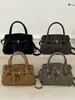 Bolso Bandolera Estilo Coreano Retro Bolso Pequeño para Mujer Otoño e Invierno 2025 Nuevo Bolso de Hombro para Viajes de Ante Bolso Cruzado de Alta Gama