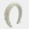 Diadema Reductora de Edad Estilo Europeo y Americano para Mujer, Accesorio para el Cabello Blanco de Alta Corona Resistente con Borde Ancho y Pasador de Perlas y Pedrería de Alta Gama