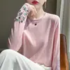 Camiseta base de seda de manga larga bordada estilo chino de alta resistencia, chic de lana para mujer con cuello redondo adelgazante, elegante y versátil, principios de otoño 2025