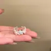 Anillo Abierto Geométrico de Doble Capa con Circonita Estilo Ins Corea del Sur Anillo de Dedo Nicho Moda Lujo Ligero Joyería de Alta Gama para Mujeres