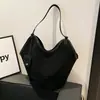 Nova Bolsa Tote Casual da Moda com Personalidade, Bolsa Tendência Simples de Grande Capacidade Outono e Inverno 2026, Bolsa de Ombro de Nicho