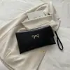 Bolso de mano tipo sobre vintage de cuero encerado para otoño e invierno, bolso de solapa ligero de lujo para mujer con lazo metálico, bolso cruzado simple y elegante