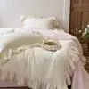 Juego de cuatro piezas de gasa de doble capa 100% algodón, suave, estilo francés, juvenil, con encaje dulce y flores bordadas, ropa de cama de gasa de algodón puro para todas las estaciones