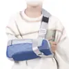 Férula de Antebrazo para Niños Malla de Verano Transpirable Ajustable Soporte para Hombro, Cuello, Muñeca con Correa de Fijación del Brazo y Placa de Soporte
