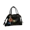 Bolsa tote minimalista e moderna com rebites para mulheres, outono vintage versátil para o dia a dia, nicho de personalidade, bolsa de ombro/axila