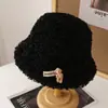 Chapéu de Pescador Feminino Outono e Inverno Novo Estilo Desenho Animado Ragdoll Moda Rosto Exposto Pequeno Chapéu de Bacia Recheado Chapéu Quente à Prova de Frio