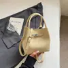 Acessório de Escritório Super Popular Bolsa Tote Pequena para Mulheres, Novo Modelo de Verão 2026, Bolsa de Ombro Transversal de Balde de Alta Qualidade para o Dia a Dia