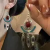Aretes de Estilo Exótico de Venta Caliente Retro Literario Clásico Dignificado Ganchos para la Oreja Versátil Hueco Moda Borla Colgantes