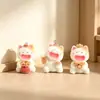 Serie de Maneki-neko con Flocado de Resina Adornos Lindos de Dibujos Animados Hechos a Mano Llaveros Colgantes para Mochila Adornos Venta al por Mayor