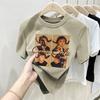 Camiseta Feminina de Manga Curta com Estampa Estilo Americano Verão Design de Senso Nicho Top Curto