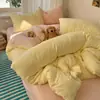 Ins juego de cuatro piezas de algodón lavado de color liso nuevo diseño minimalista funda nórdica sábana juego de tres piezas para dormitorio de estudiante
