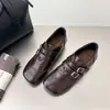 Mocasines Brogue de Doble Hebilla para Mujer 2026 Otoño Nuevo Estilo Punta Cuadrada Estilo Británico Retro Aumento Oculto de Altura Zapatos de Calle