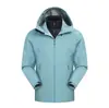 Chaqueta Hardshell Resistente al Viento e Impermeable 3 en 1 Estilo Nido de Pájaro para Exteriores para Hombres y Mujeres con Impresión de Logo Personalizado