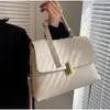 Bolsa feminina popular transfronteiriça 2026 nova bolsa versátil de ombro e transversal para outono e inverno, bolsa de mão quadrada pequena popular com textura