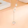 Colar Coração de Madrepérola Temperamento Feminino Design de Alto Padrão Nicho Novo Estilo 2022 Joias Femininas Luxo Leve Nicho
