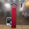 Vestido de tirantes con diamantes calientes transfronterizos francés de lujo ligero para fiesta de fin de año con espalda descubierta sexy de temperamento ajustado a la cadera largo