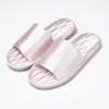 Zapatillas de otoño e invierno 2020 para mujer, de satén, estilo coreano, zapatillas de boda, para hombre, de casa, rombos, suela gruesa de TPR, talla grande, generación