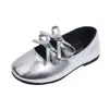 Zapatos de Cuero Plateados de Moda para Niñas 2026 Otoño Nuevos Transpirables de Suela Suave Zapatos de Rendimiento para Niñas Zapatos Individuales Dorados para Niños