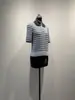 Camisa Polo de Manga Curta Color Block com Gola em Mistura de Cashmere e Algodão, Listrada, Estilo Xiao He, Vibe Old Money, Top Versátil de Temperamento Levemente Luxuoso para Mulheres