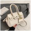 Bolsa Pequena Estilo Ocidental de Luxo Feminina 2025 Nova Primavera e Verão Versátil Bolsa Transversal Fashionável Super Popular Bolsa de Mão Exquisita