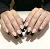 Modelo de Comercio Exterior Más Vendido: Uñas Francesas Nude con Borde Negro, Cuadradas, de Longitud Media, Autoadhesivas, Juego de 24 Piezas, Simple y Elegante, Venta al por Mayor