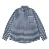 Camisa a cuadros suelta de manga larga azul marino y blanco con bolsillo en el pecho izquierdo, camisa casual a cuadros para hombre con cuello, casual y transpirable