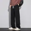 Nuevos Pantalones Deportivos Casuales de Pierna Recta Sueltos con Forro de Felpa, Patrón de Trigo de Moda, Caída y Resistencia a las Arrugas, Otoño/Invierno 2026