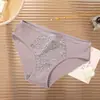 Ropa interior de niña con hilo estilo japonés para mujer cintura media transpirable cómoda color liso simple Braguitas de niña Venta directa de fábrica