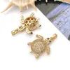 DIY Vida Marina Dorada Chapado en Cobre Oro Real de 18K Fuerte Retención de Color Broche de Girasol Colgante de Circonita Dijes Accesorios de Joyería