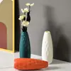 Jarrón de Plástico Creativo Nórdico Decoración para Sala de Estar en Casa Flor Seca Arreglo Floral Resistente a Caídas Cerámica de Imitación Transfronterizo Caliente Jarrón