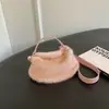Otoño e Invierno Más Vendido Bolso de Felpa Esponjoso para Mujer 2026 Nueva Moda Versátil Bolso Cruzado Bolso Peludo Bolso de Mano Pequeño