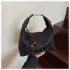 Nova Bolsa de Mão Pequena Estilo Chinês Nacional para Mulheres, Novo Design Verão 2025, Bolsa Transversal de Ombro Texturizada para o Dia a Dia, Formato Bolinho