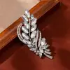 Broche de Moda New Retro Transfronterizo Diseño de Alta Gama Corsage de Hoja Atmosférico de Alta Gama Pin para Abrigo Accesorios para Mujer