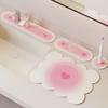 Ins estilo amor diatomácea lama mesa de cozinha tapete de drenagem absorvente tapete doméstico em forma de coração cor dopamina tapete antiderrapante