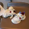Moda Infantil Zapatos Papá 2026 Primavera Nuevo Estilo Zapatos Deportivos Antideslizantes Transpirables para Niños Zapatos de Malla para Correr para Niñas