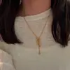 Popular Collar Cruzado de Segunda Mano de Xiaohongshu Diseño de Nicho Cadena de Clavícula de Lujo Ligero Gama Alta Dropshipping