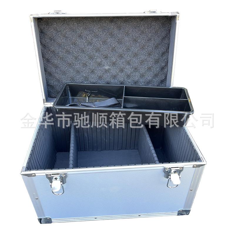 马具航空箱